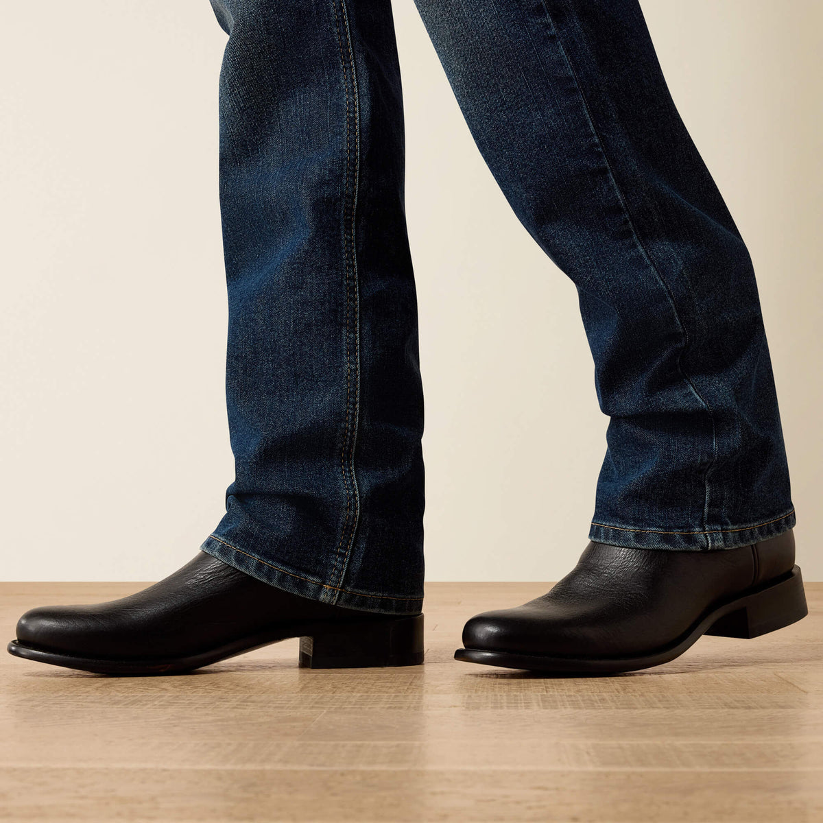 Ariat Popular M7 Slim Ray Classic Rise Pro Series Straight Leg Jeans