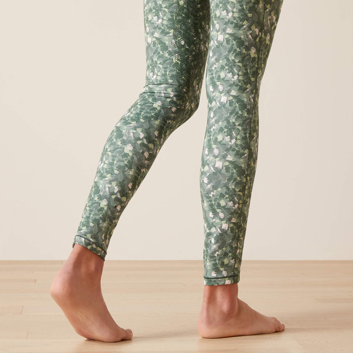 Ariat Top Pick Eos Etch Half Grip Tight