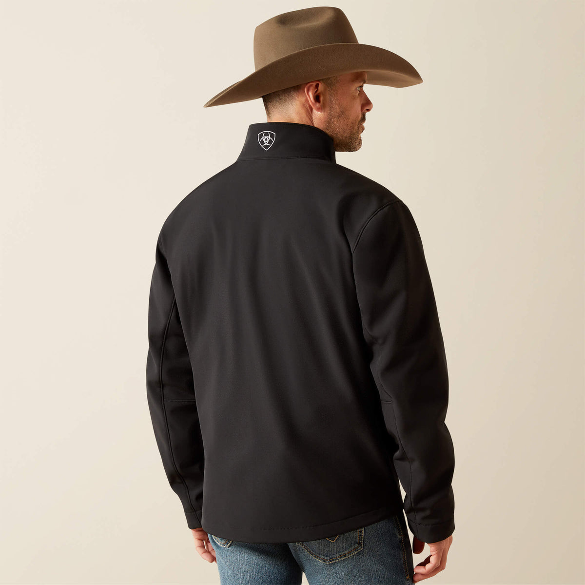 Ariat Deals Logo Softshell Jacket