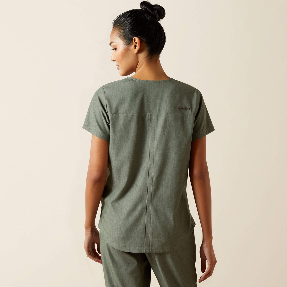 Ariat Smart Buy Beth Basic Scrub Top