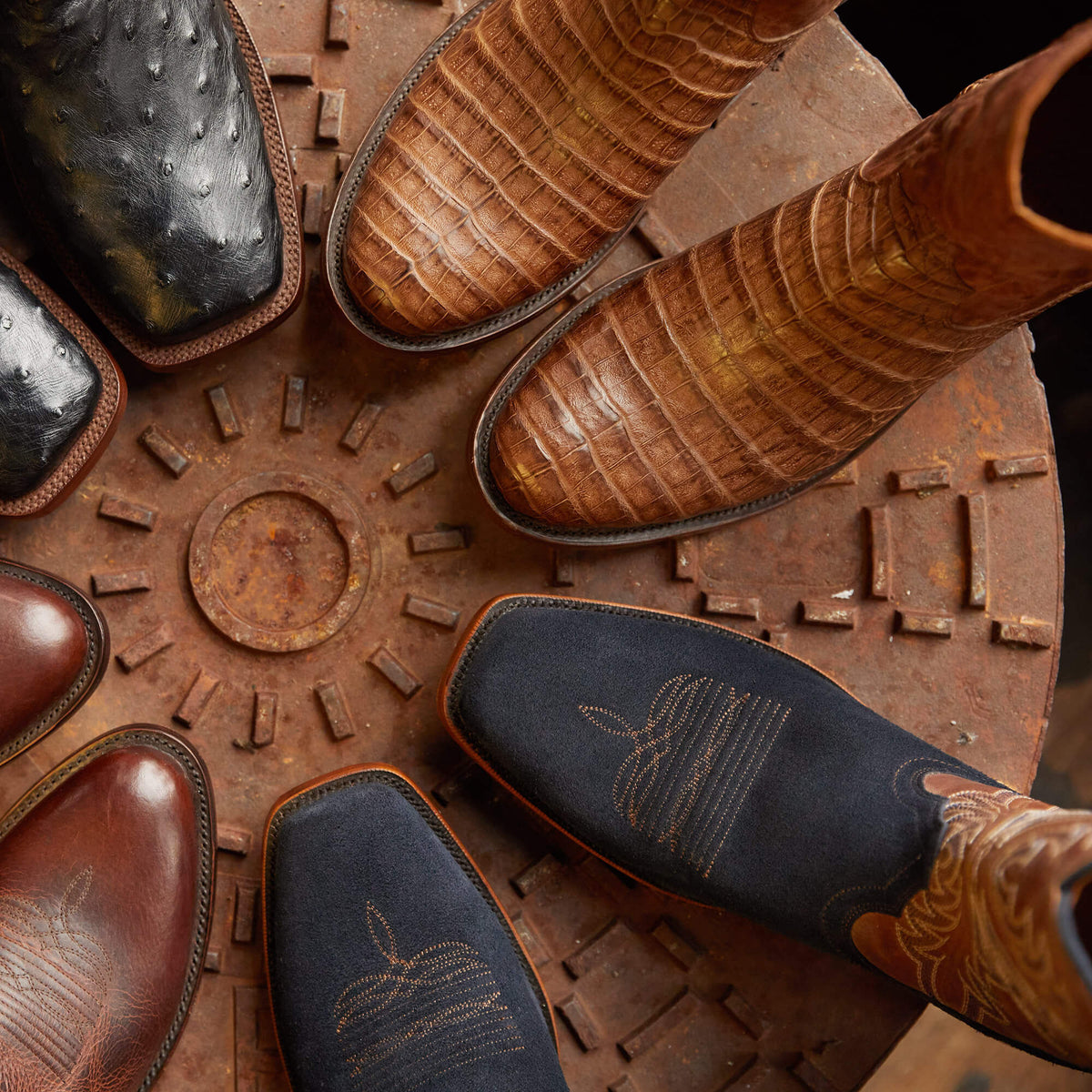 Ariat Featured Bench Made Clanton Western Boot