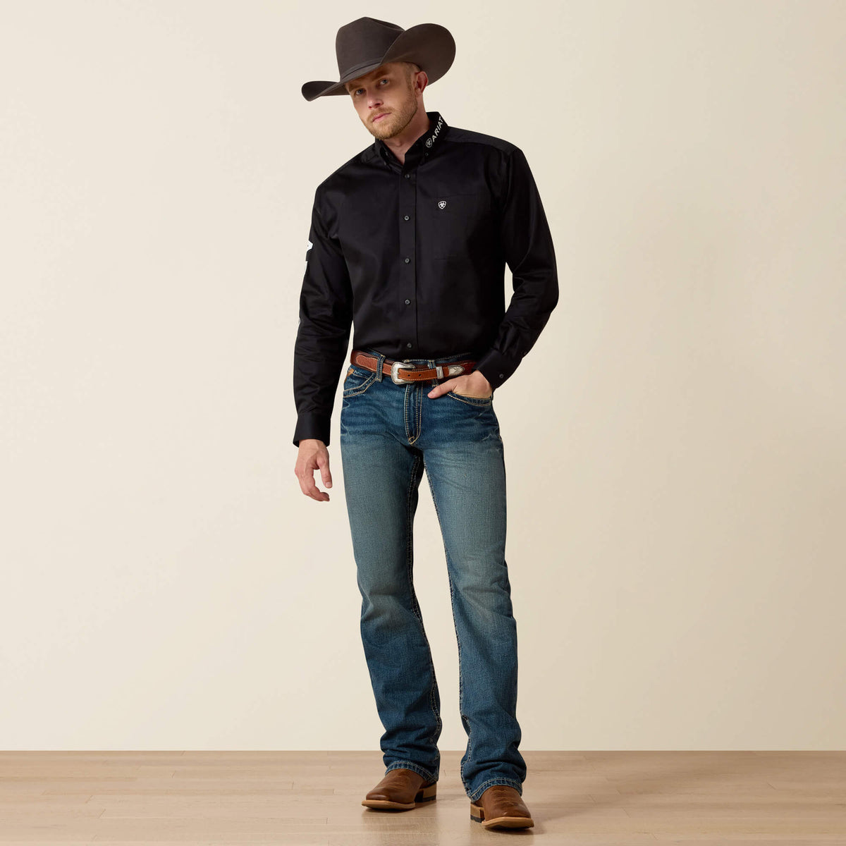 Ariat Classic M5 Straight Boundary Straight Leg Jeans