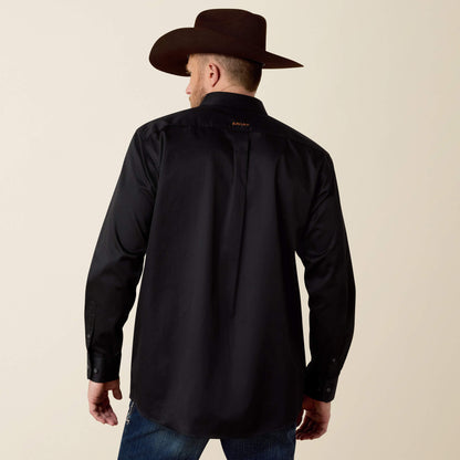 Ariat Customer Favorite Solid Twill Classic Fit Shirt
