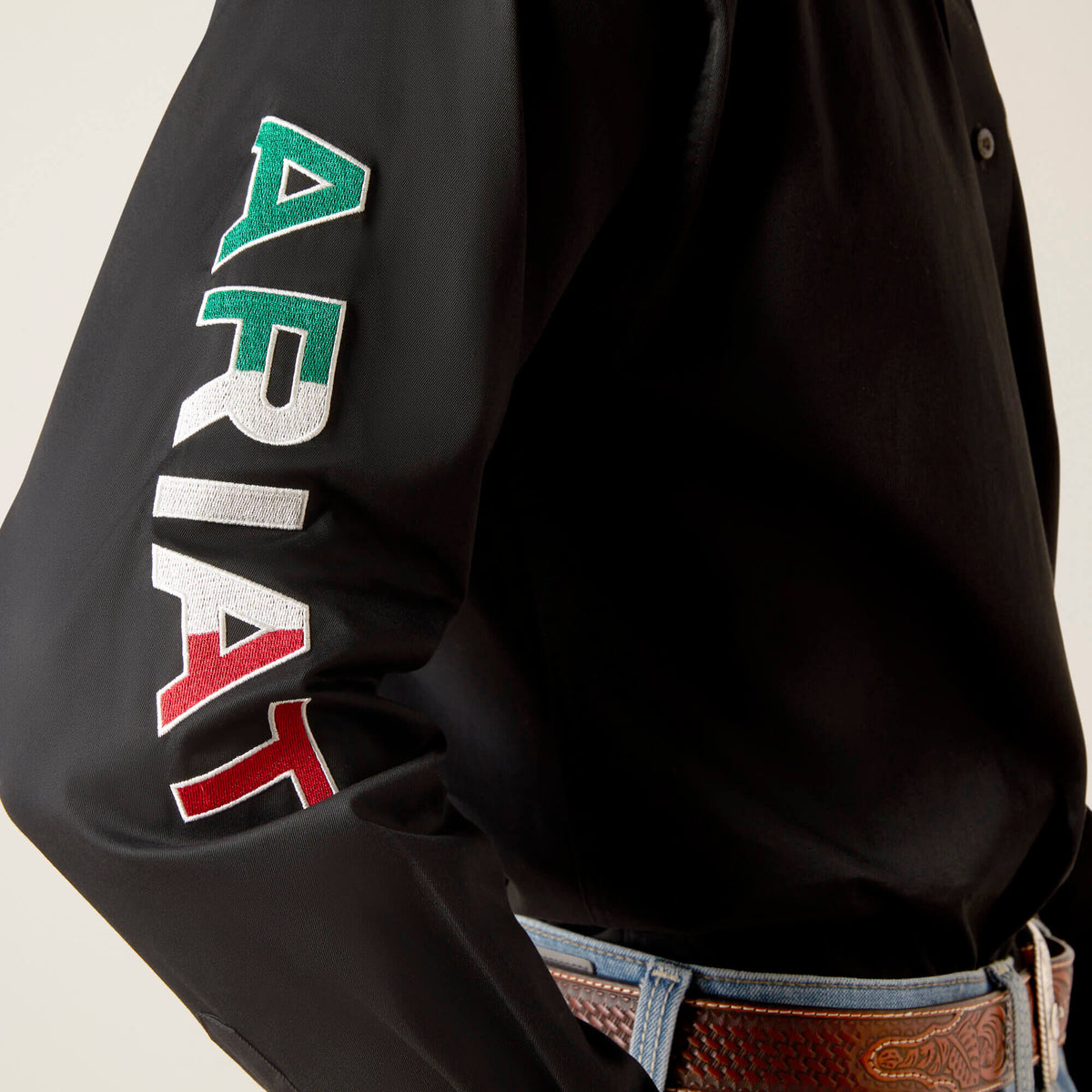 Ariat Essential Team Logo Twill Classic Fit Shirt