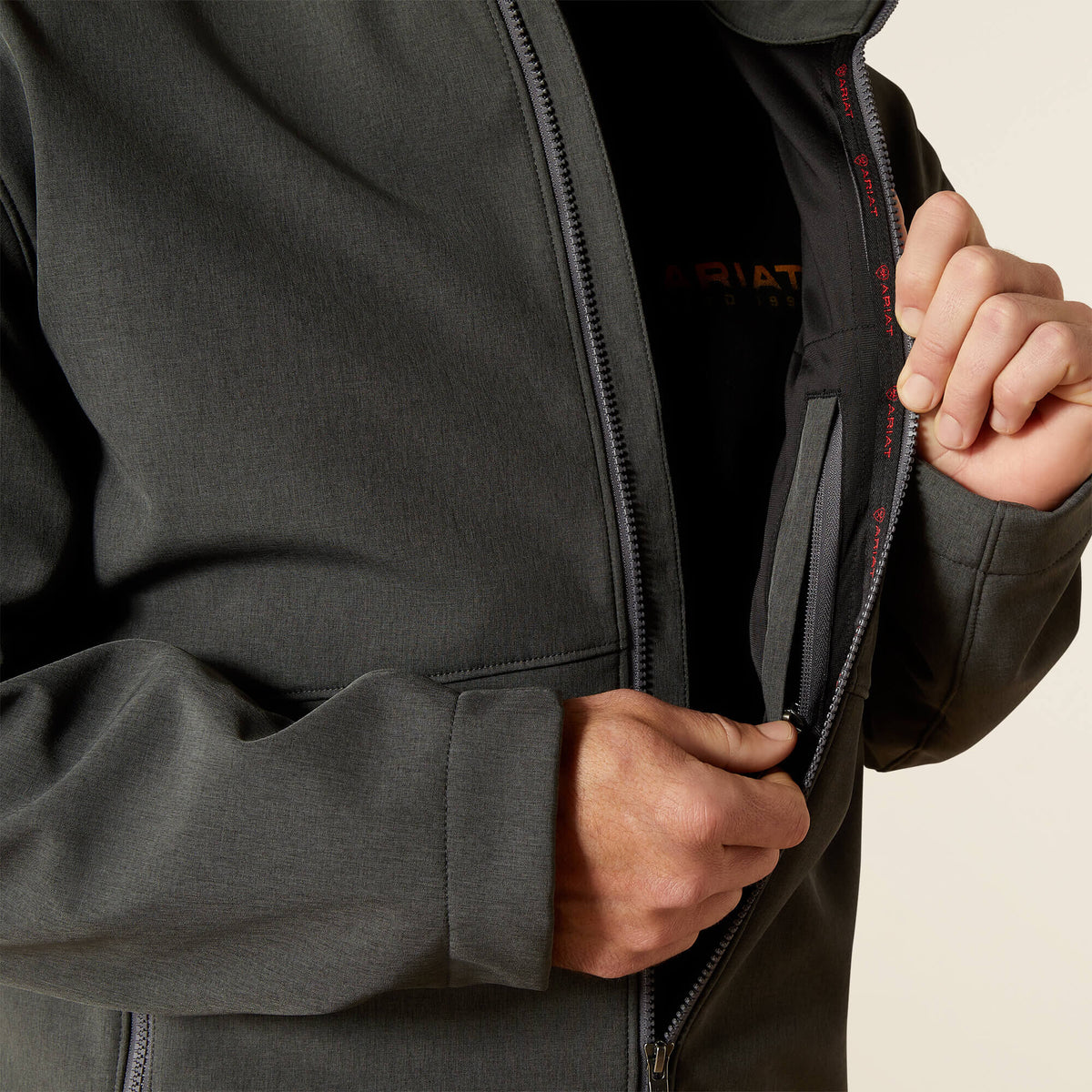 Ariat Hot Sale Logo Softshell Jacket