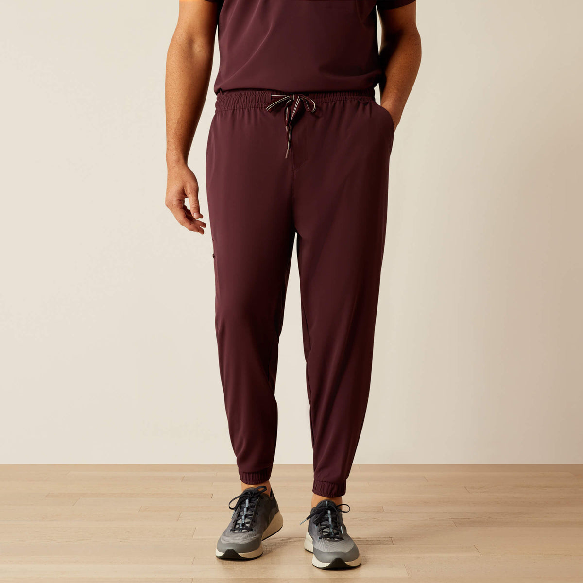 Ariat Essential Drew Cargo Stretch Jogger Scrub Pant