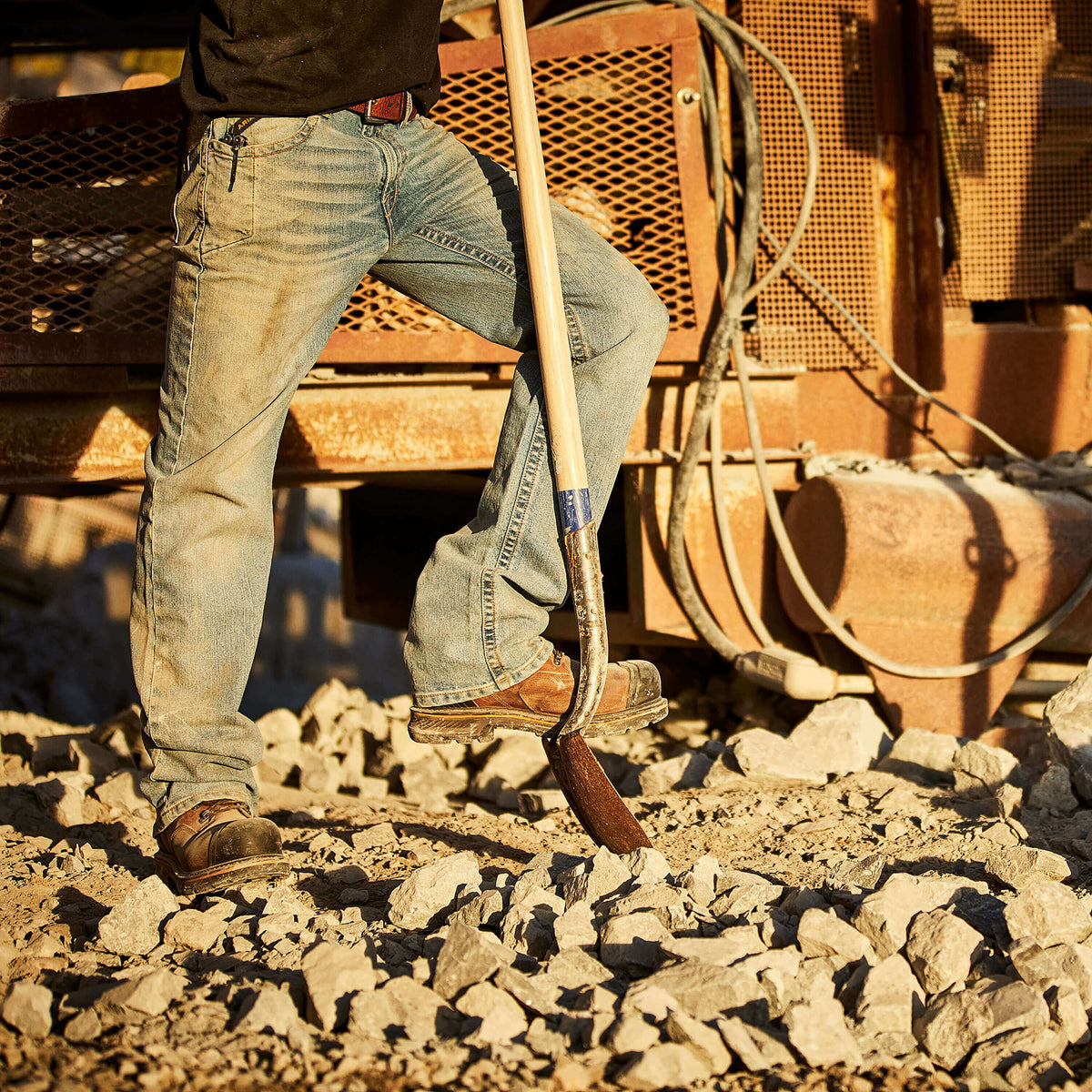 Ariat Exclusive Rebar M5 Straight DuraStretch Edge Straight Leg Jean