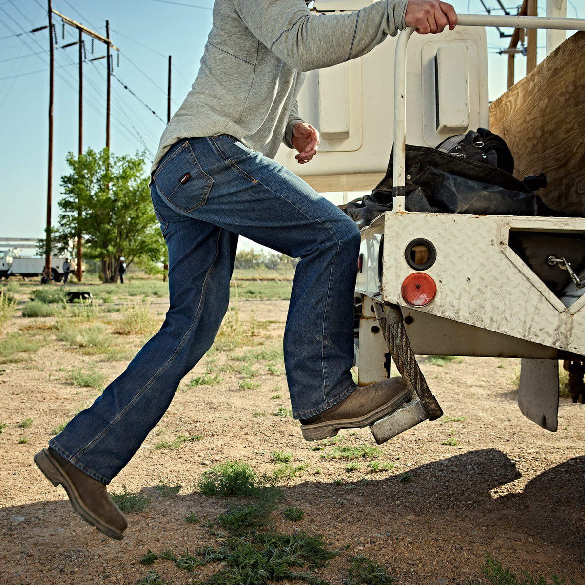 Ariat Special Offer FR M5 Straight Enduro DuraStretch Straight Leg Jeans