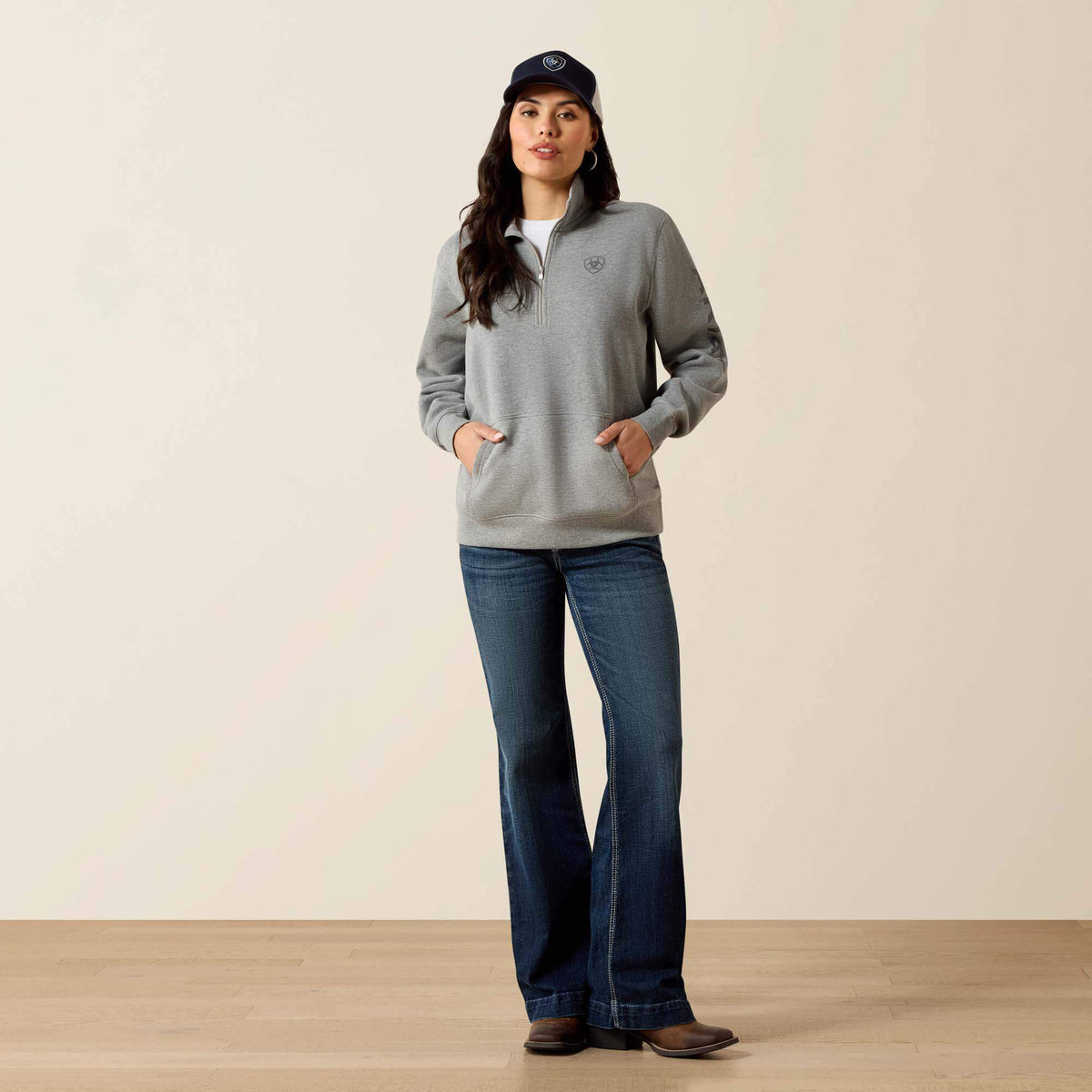 Ariat Deals Foundation Logo 1/2 Zip Sweatshirt