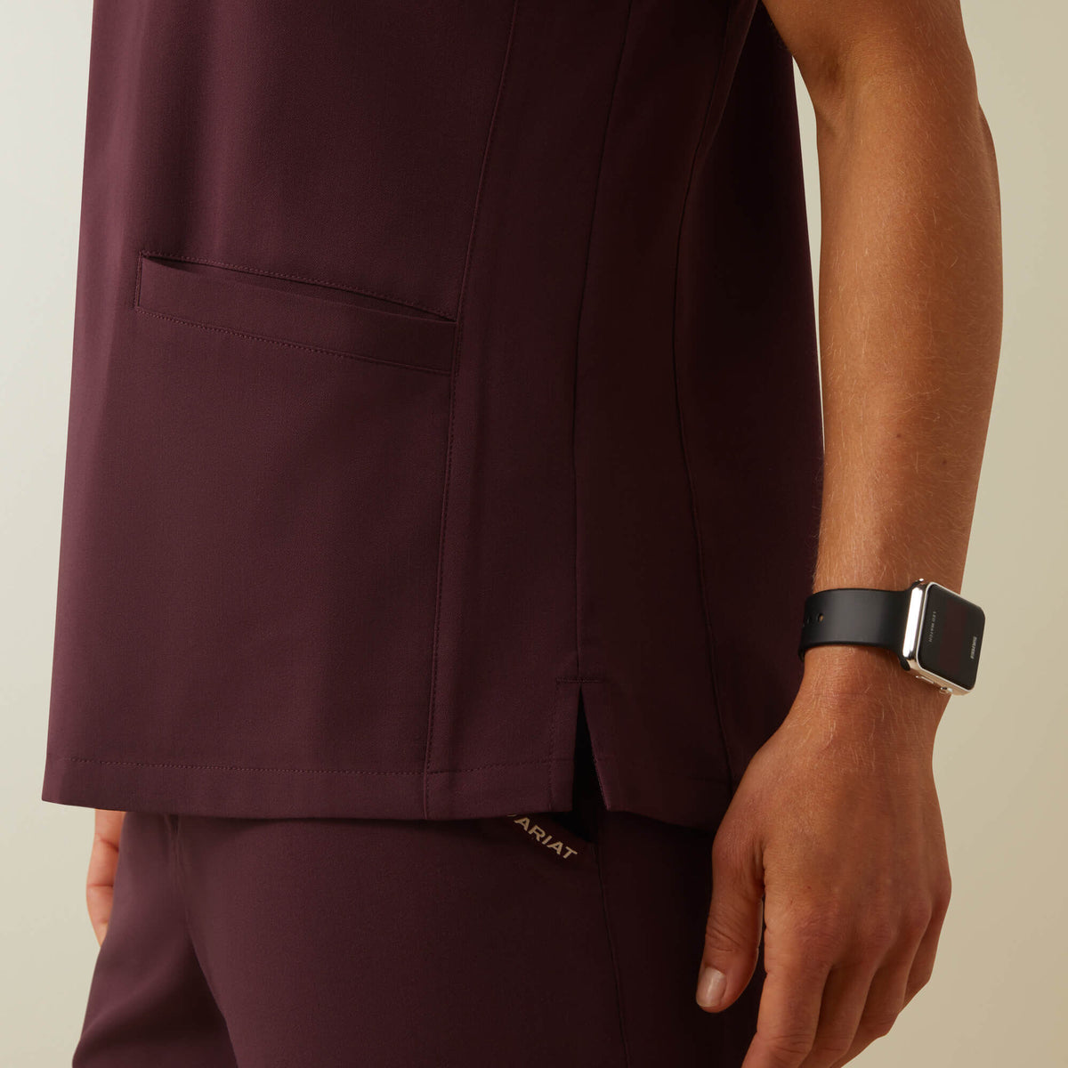 Ariat Signature Clara 6 Pocket Scrub Top
