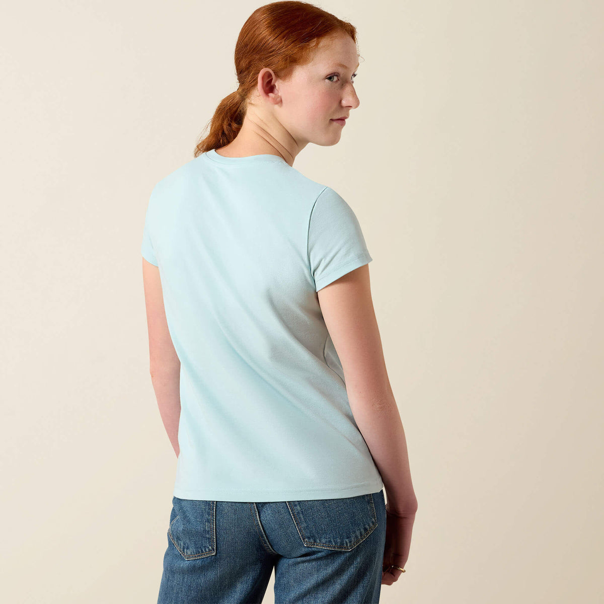Ariat Trending Vertical Logo T-Shirt