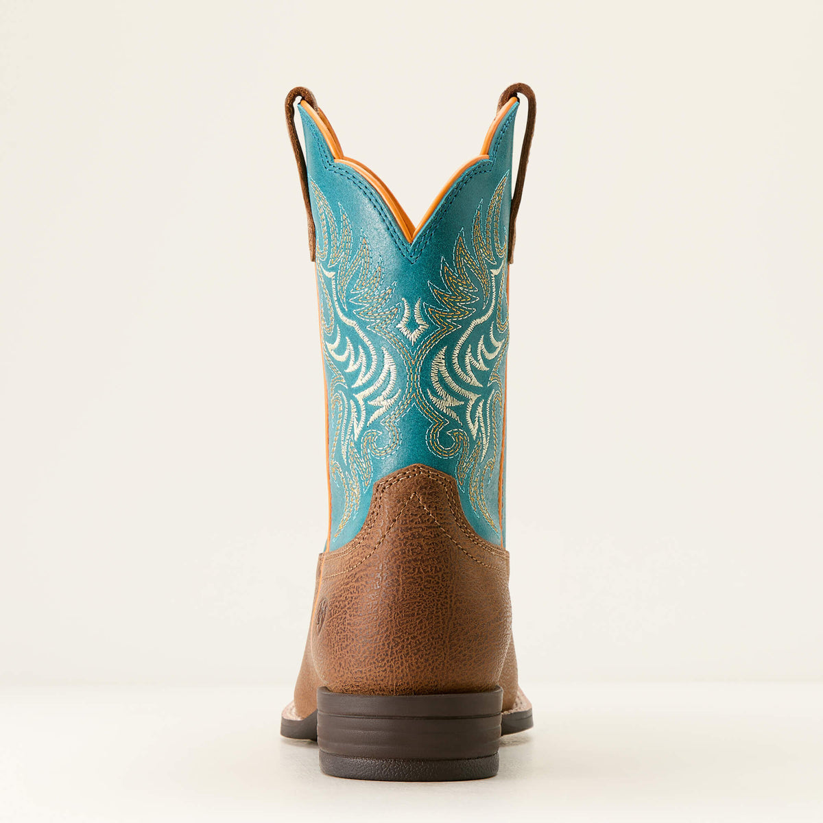 Ariat Featured Outrider