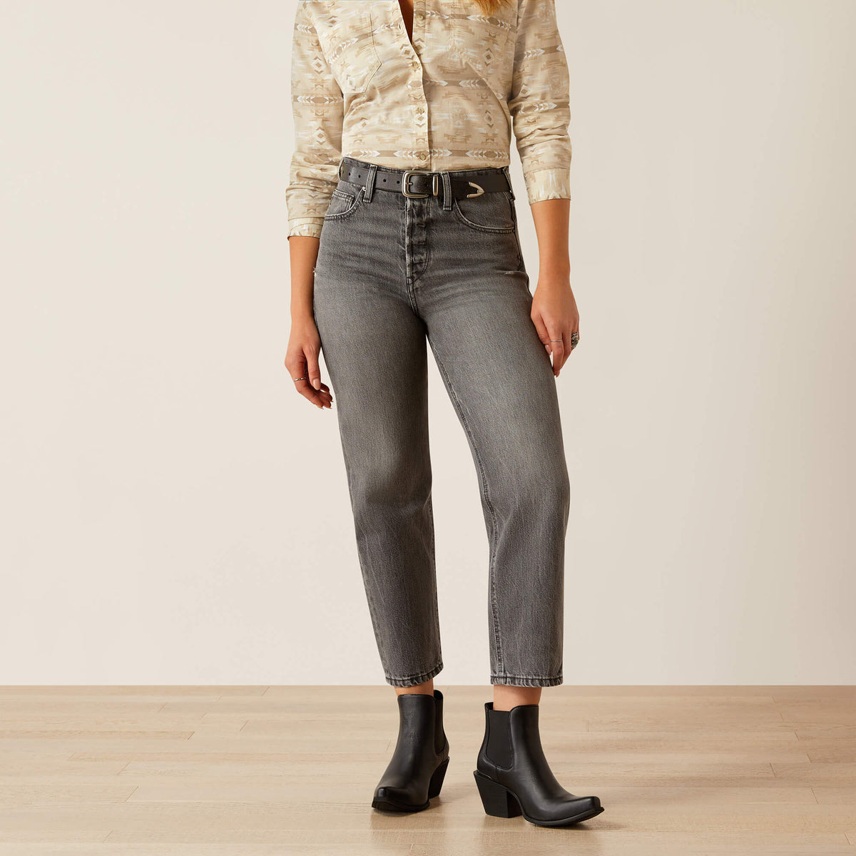 Ariat New Ultra High Rise Jazmine Tomboy Relaxed Straight Leg Jeans