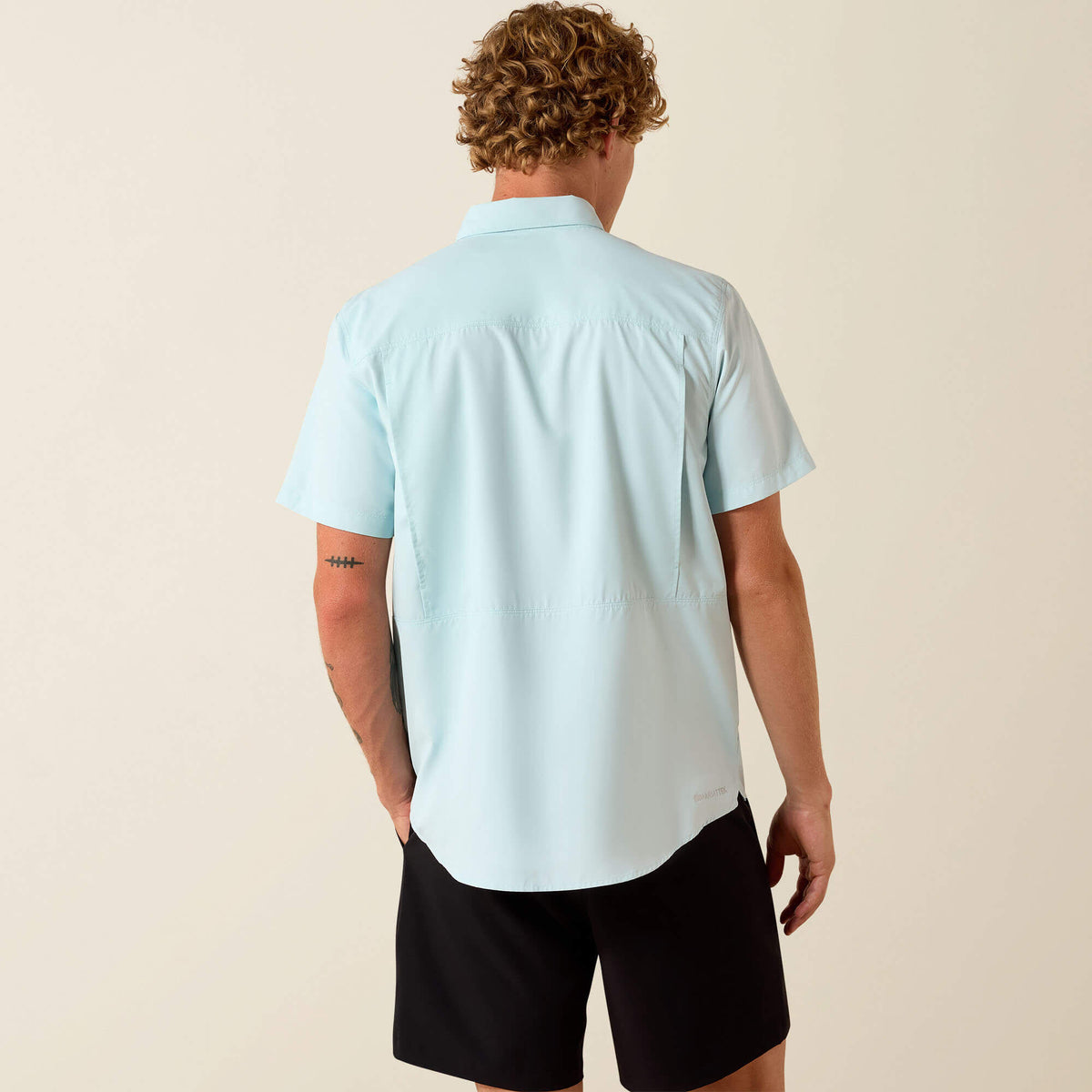Ariat Quality VentTEK Outbound Fitted Shirt