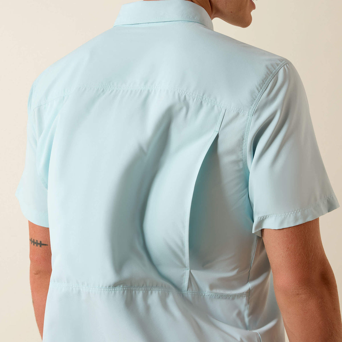 Ariat Quality VentTEK Outbound Fitted Shirt