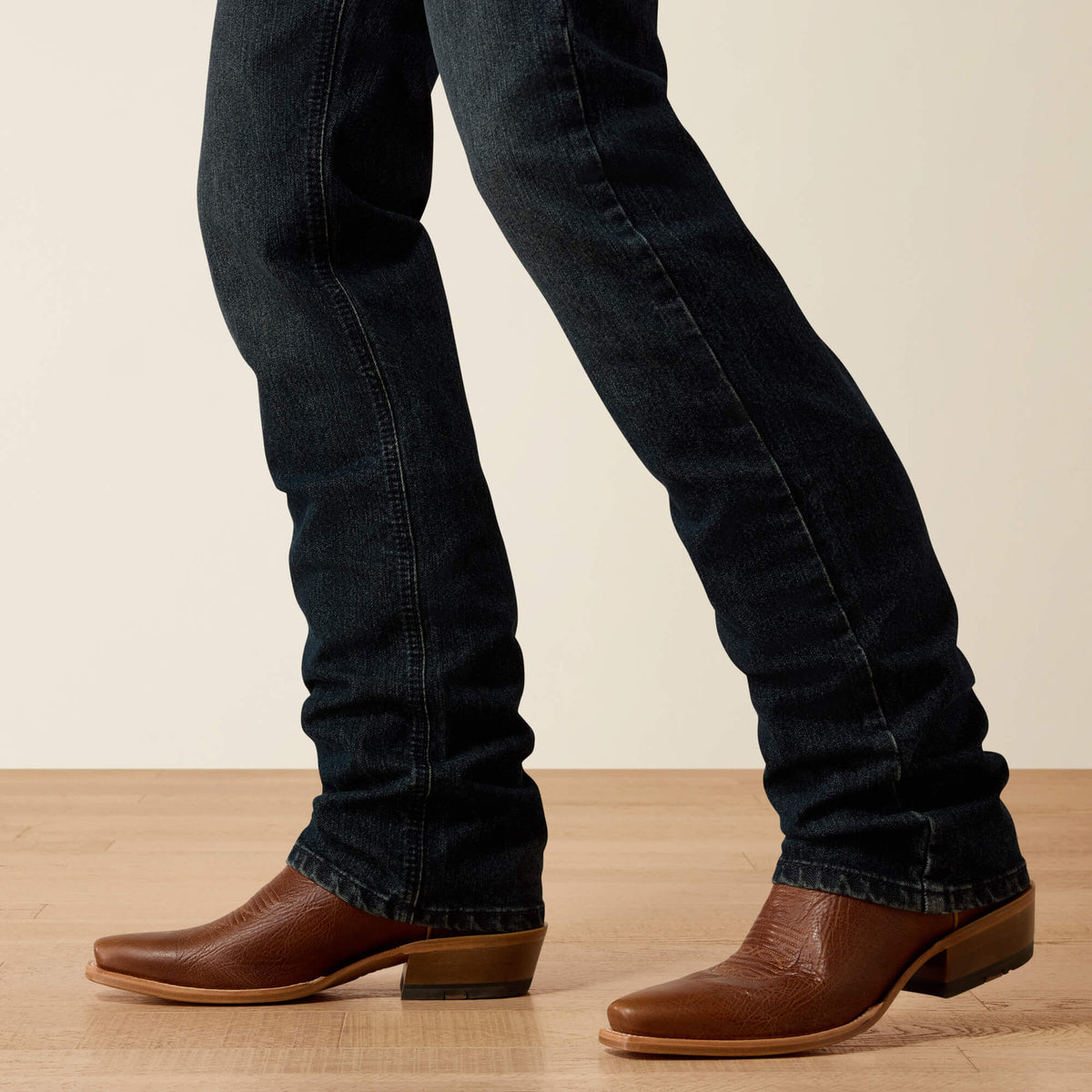 Ariat Classic M7 Slim Hansen Classic Rise Straight Leg Jeans
