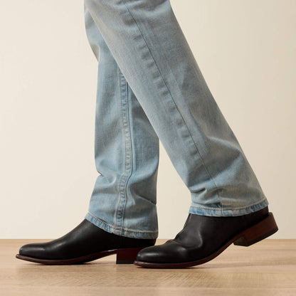 Ariat Smart Buy M8 Modern Hank Slim Straight Leg Jeans