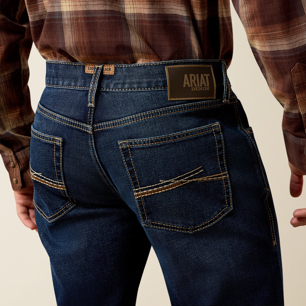 Ariat Recommended M5 Straight Acclimatize Gideon Straight Leg Jean