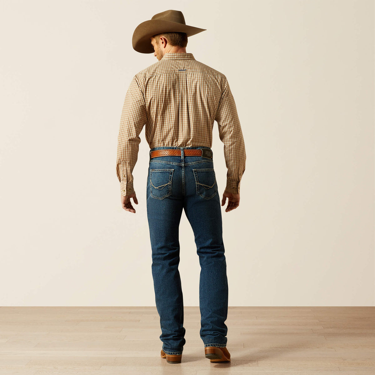 Ariat Classic M7 Slim Sawyer Classic Rise Straight Leg Jeans