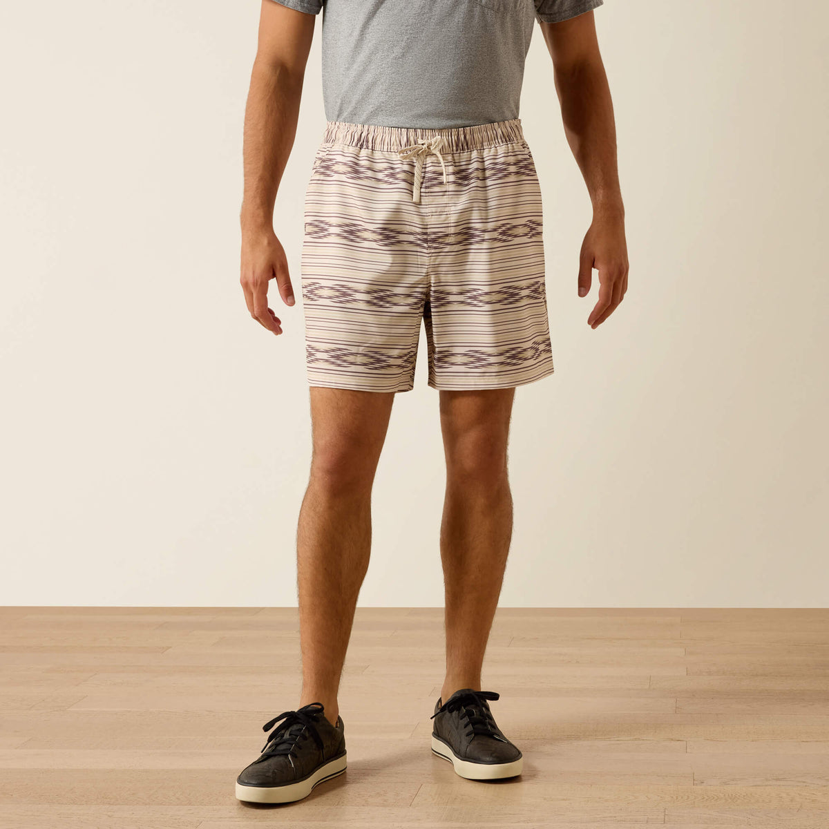 Ariat Best Price The Weekender 6" Shorts