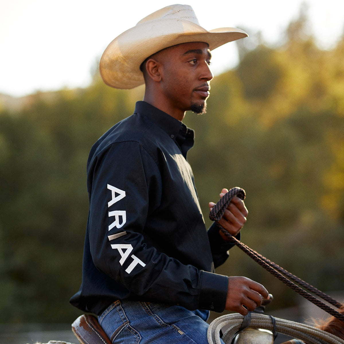 Ariat Great Value Team Logo Twill Fitted Shirt