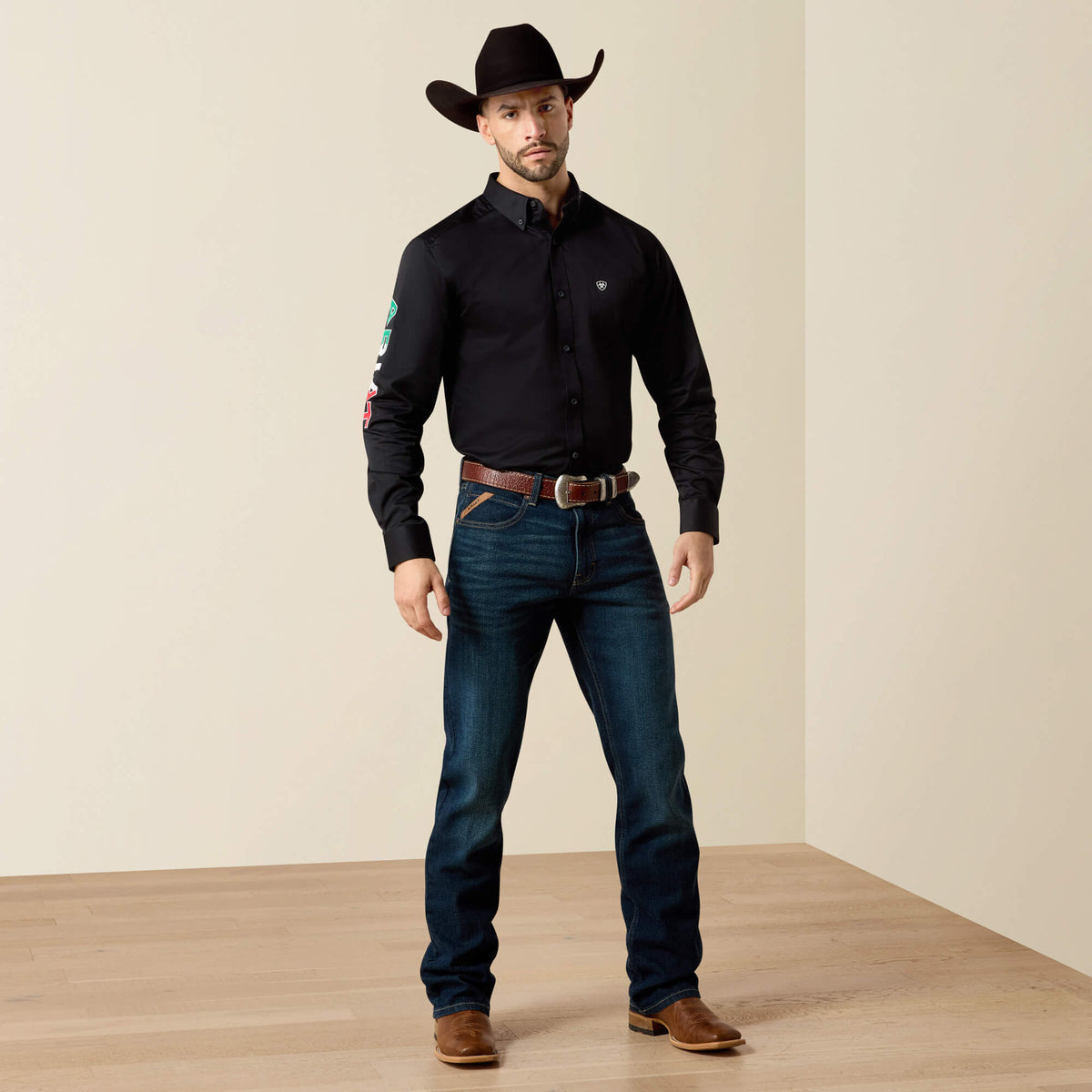 Ariat Essential Team Logo Twill Fitted Shirt