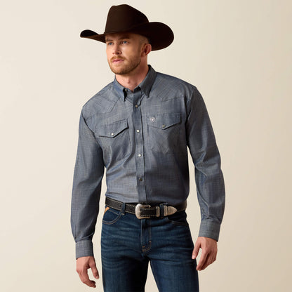 Ariat Great Value Wrinkle Free Refined Slub Classic Fit Shirt