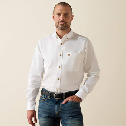 Ariat Essential Solid Twill Fitted Shirt