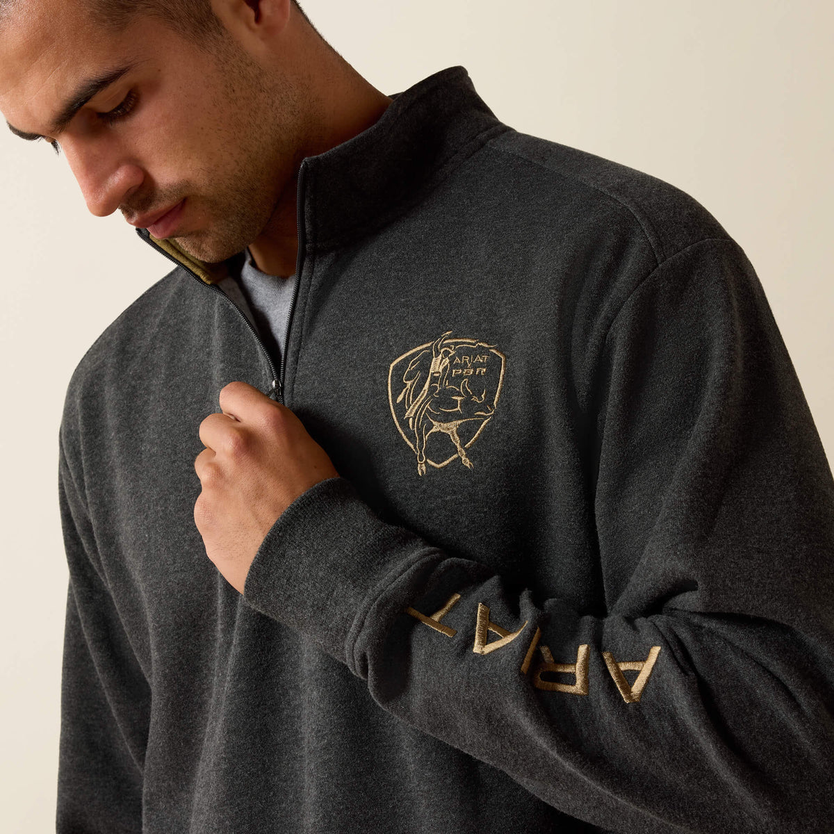 Ariat Recommended Logo PBR 1/4 Zip Sweatshirt