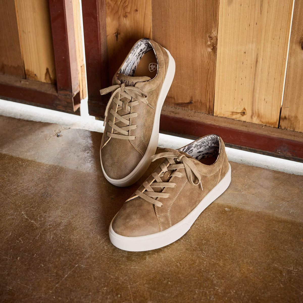 Ariat Trending Sawyer Shoe