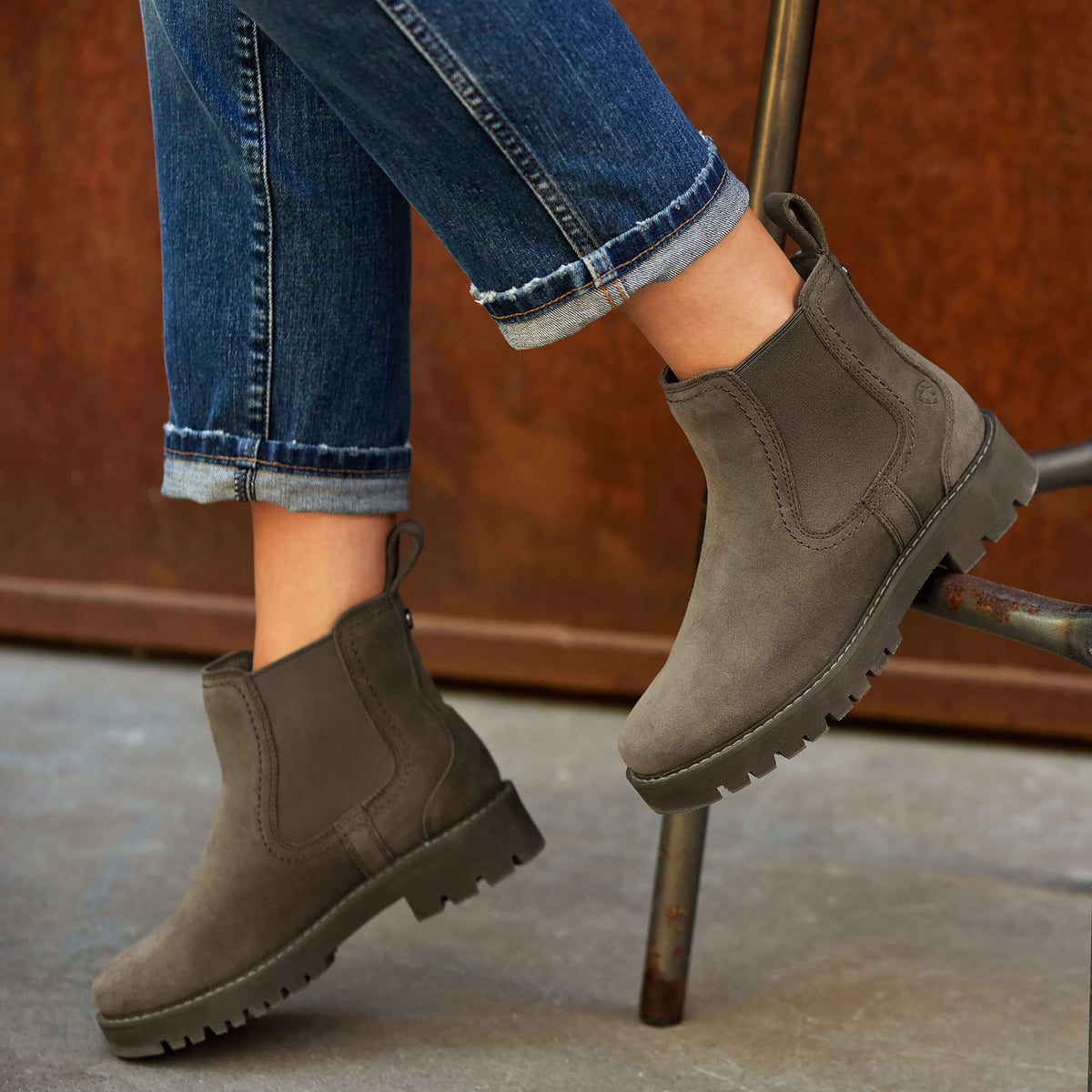 Ariat Discount Wexford Lug Chelsea Boot