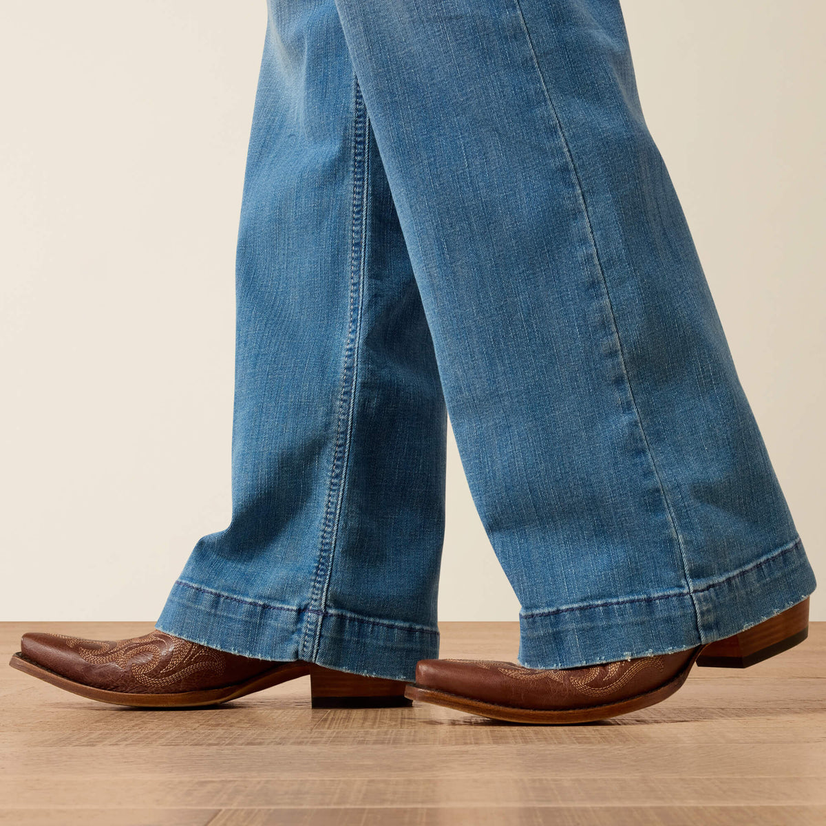 Ariat New Mid Rise Sherry Trouser Jeans