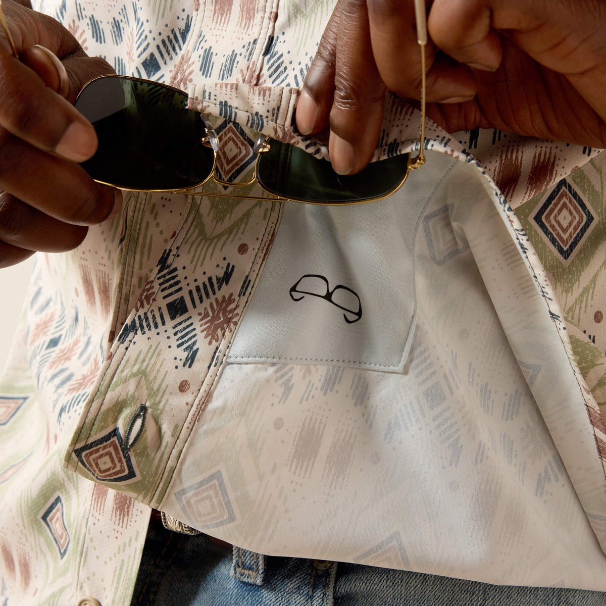 Ariat Special Offer Printed VentTEK Outbound Classic Fit Shirt