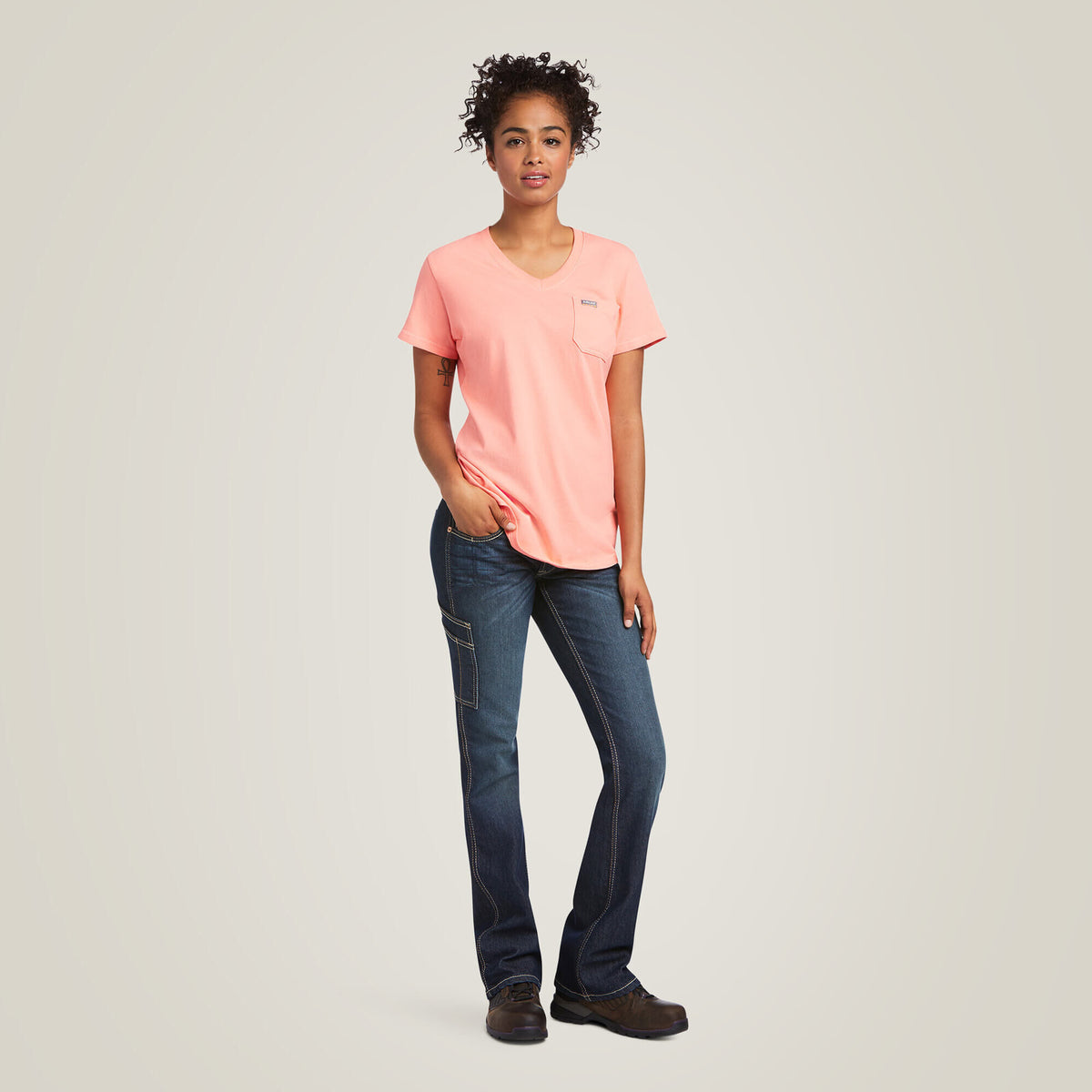 Ariat Trusted Rebar Cotton Strong V-Neck T-Shirt