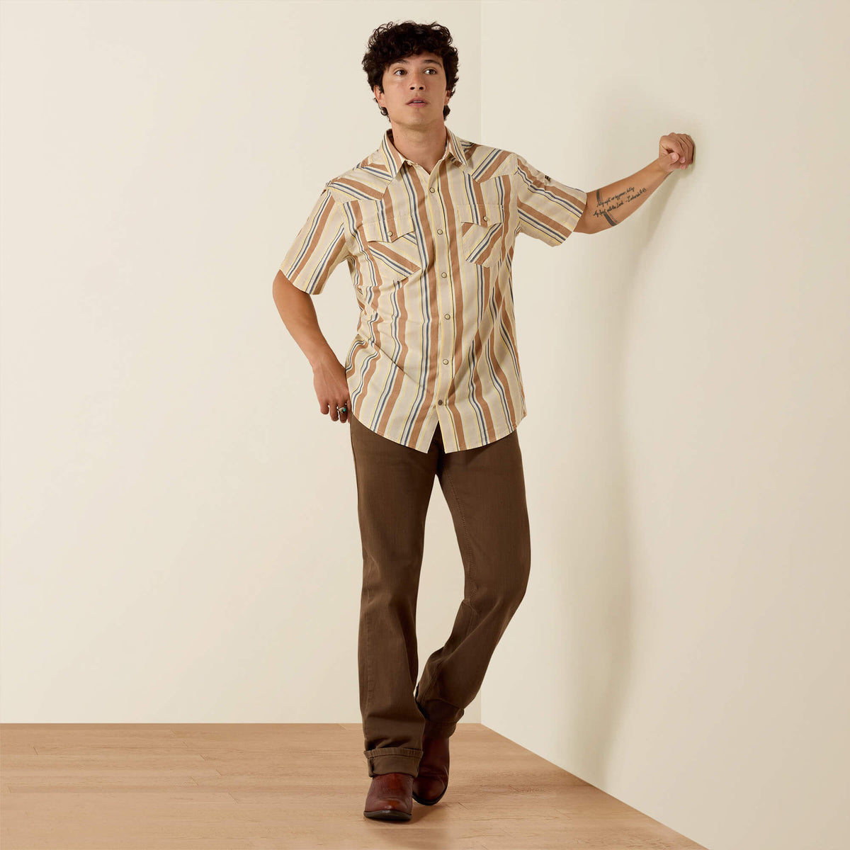 Ariat Classic Retro Hawthorne Fitted Snap Shirt