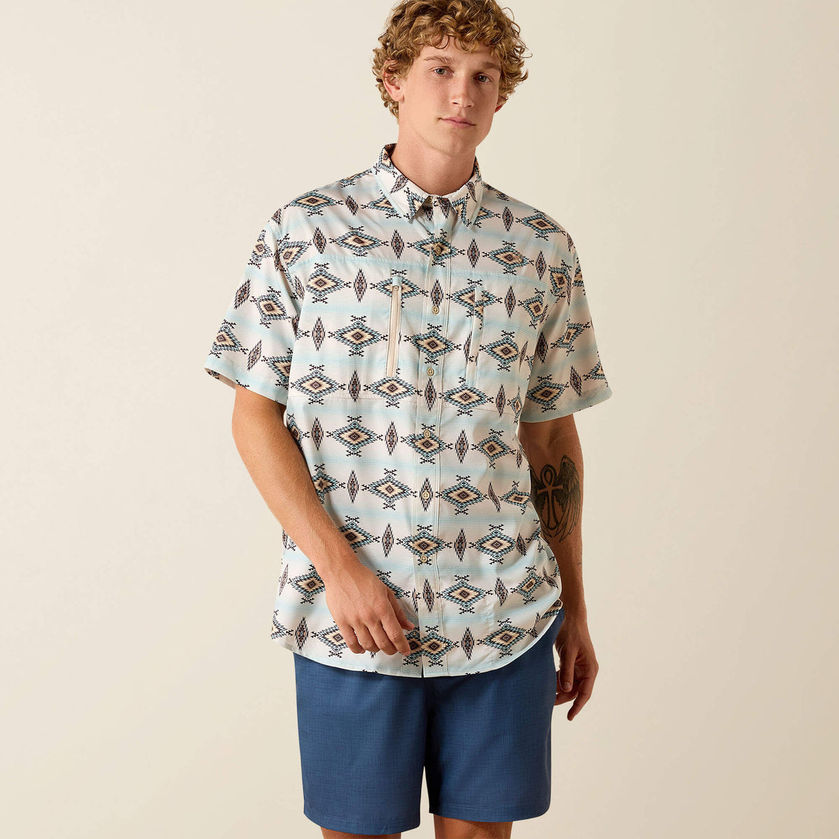 Ariat Essential Printed VentTEK Classic Fit Shirt
