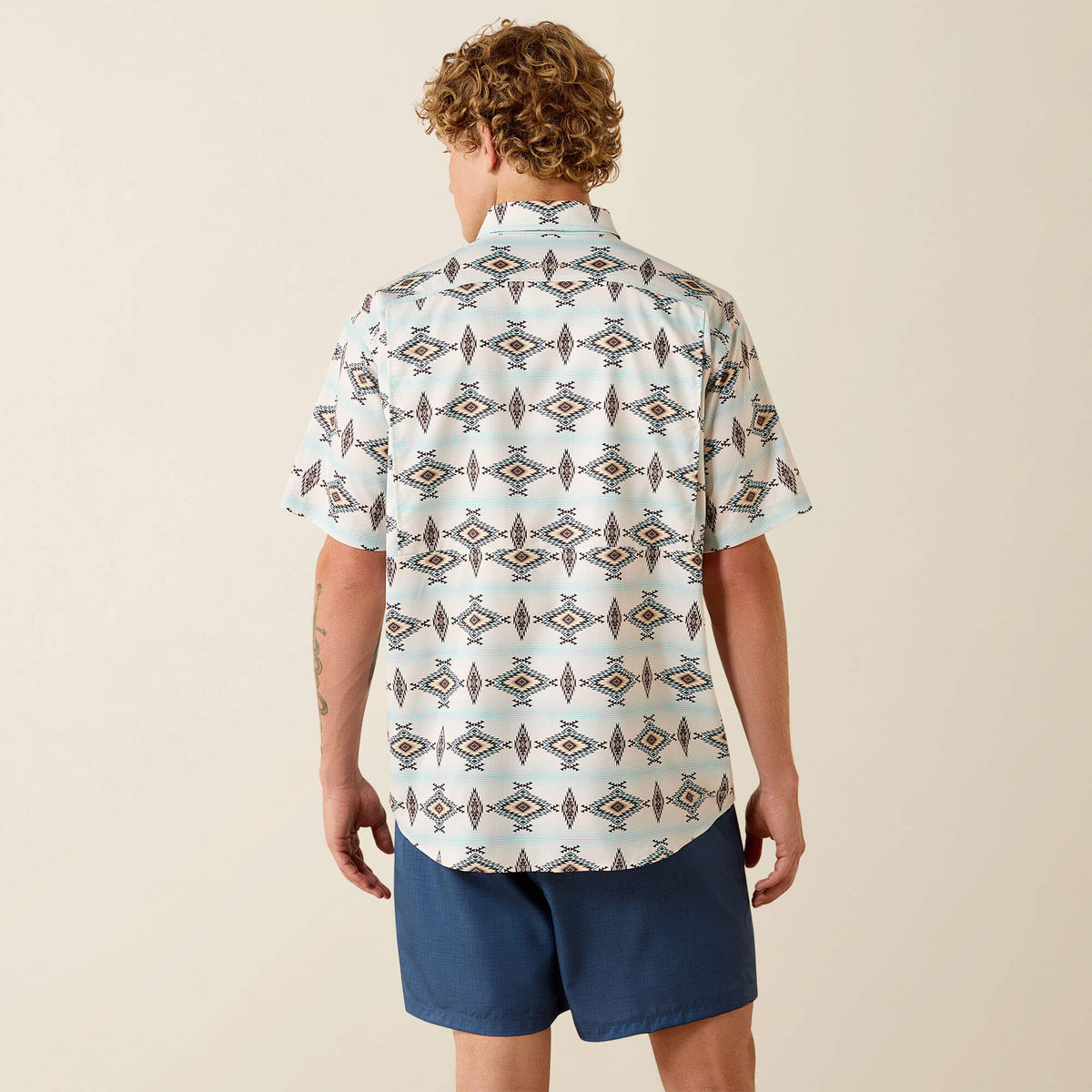 Ariat Essential Printed VentTEK Classic Fit Shirt