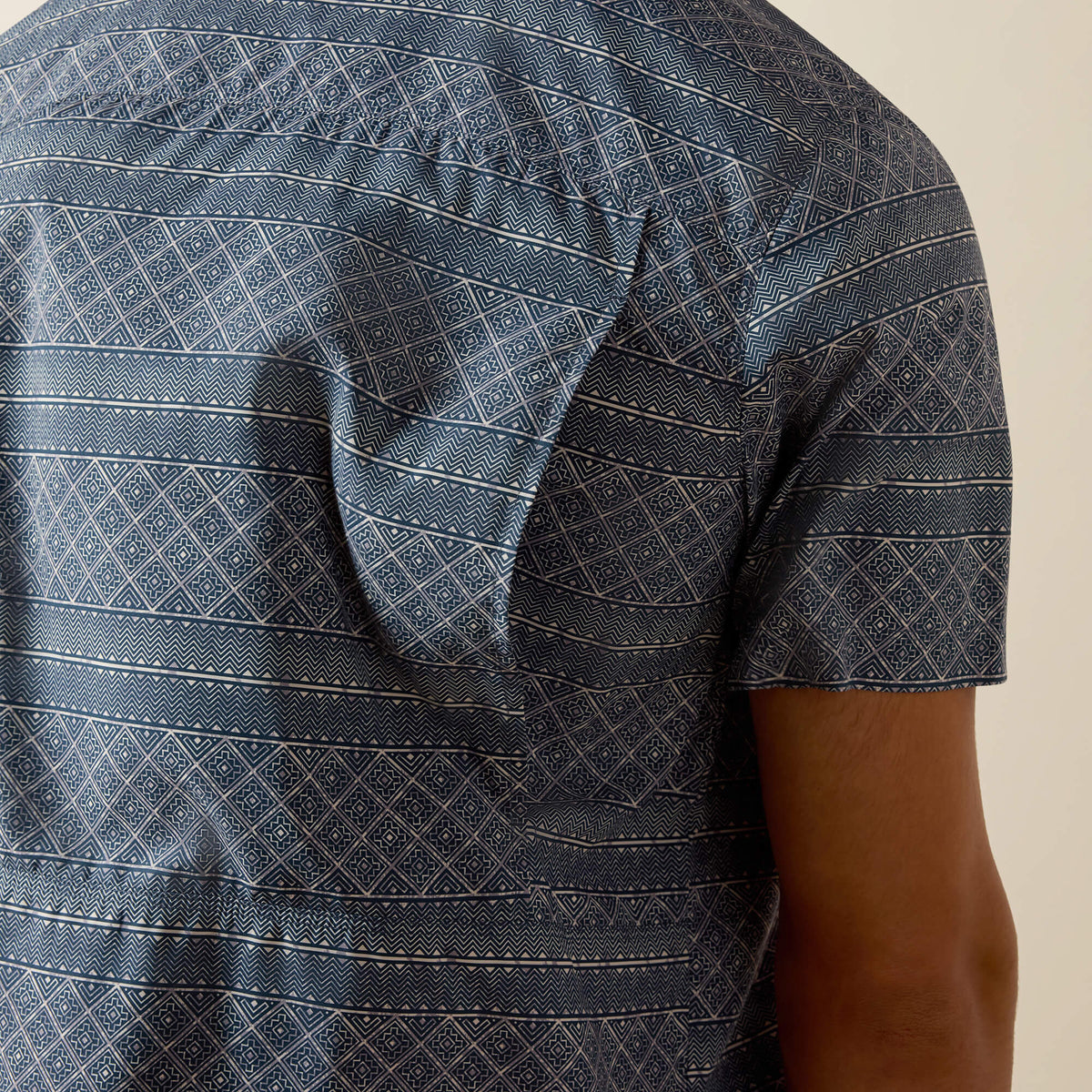 Ariat Latest Printed VentTEK Outbound Fitted Shirt
