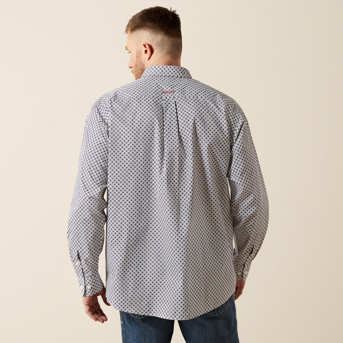Ariat Essential William Classic Fit Shirt